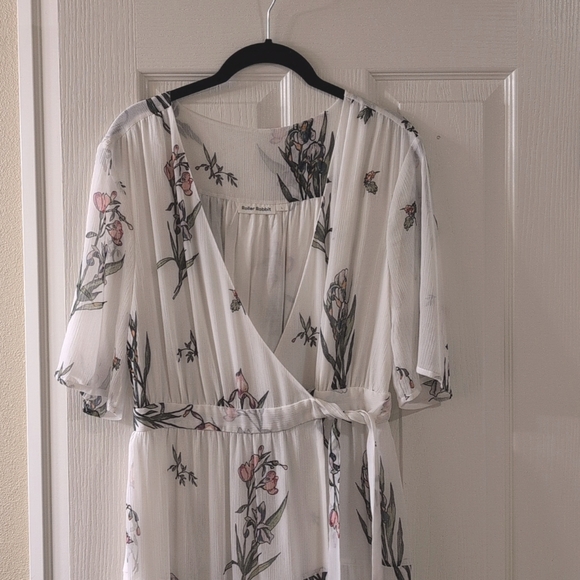 Roller Rabbit Condesa Bouquet Gertrude white maxi dress size large - Picture 4 of 11